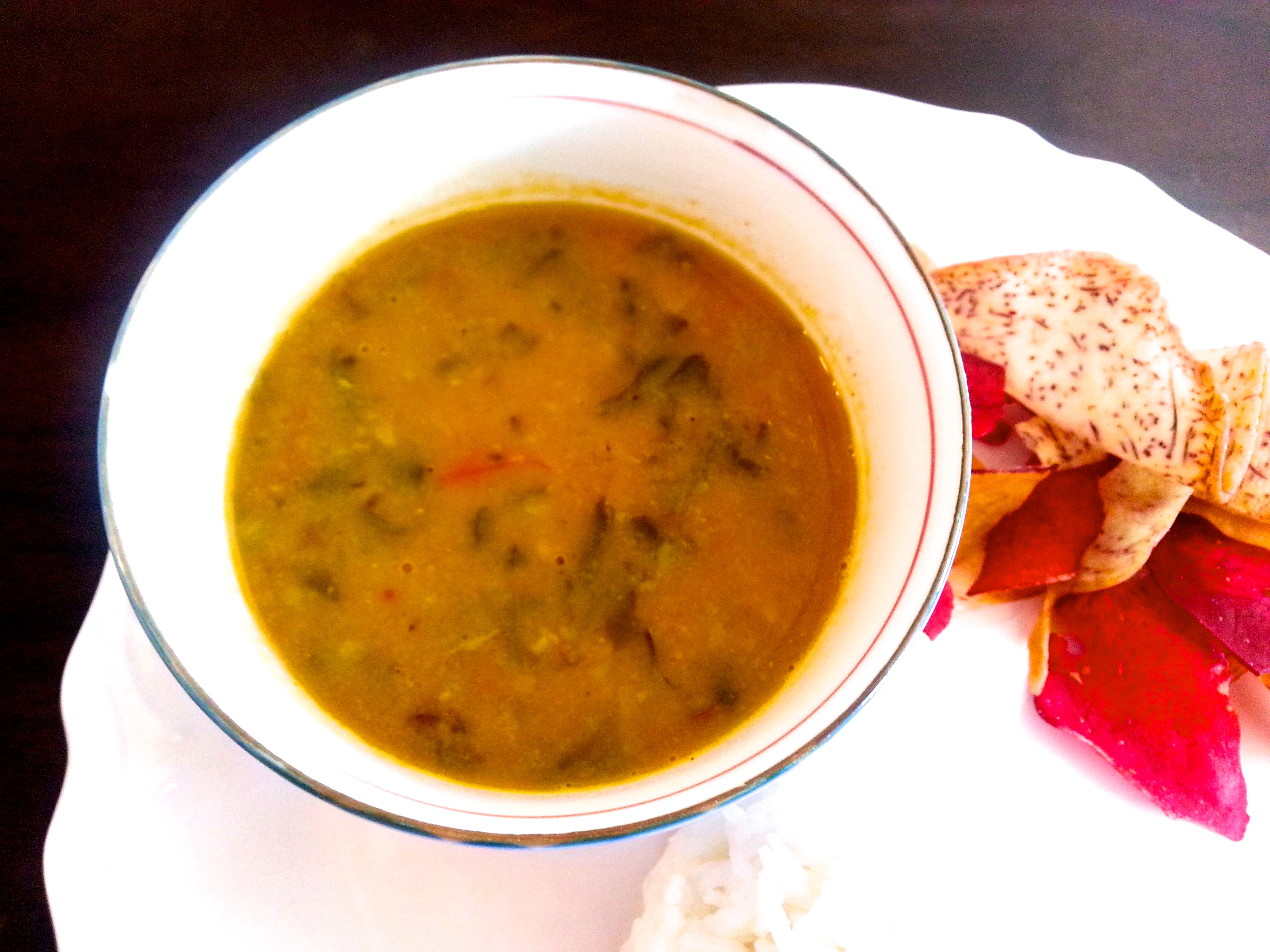 Healthy Indian food, low-fat spinach lentils, palak dal